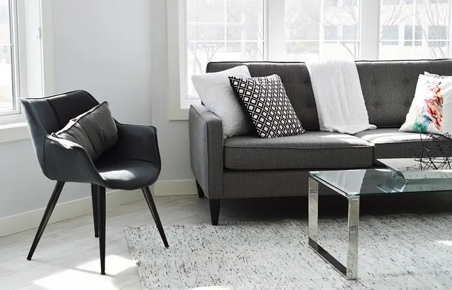 The Essential Guide to Hiring Home Tech Experts