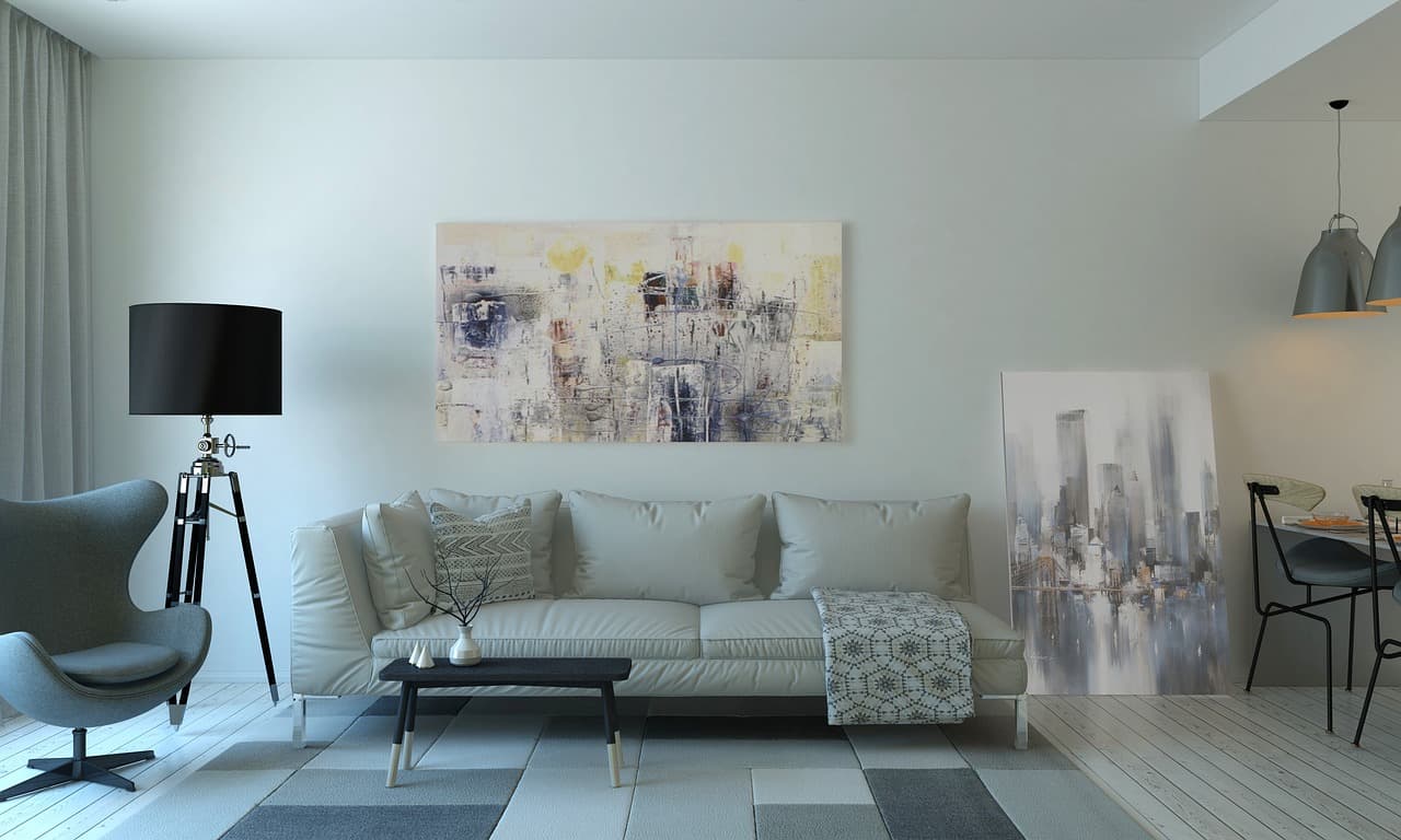 How Home Tech Experts Choose the Right Smart Devices